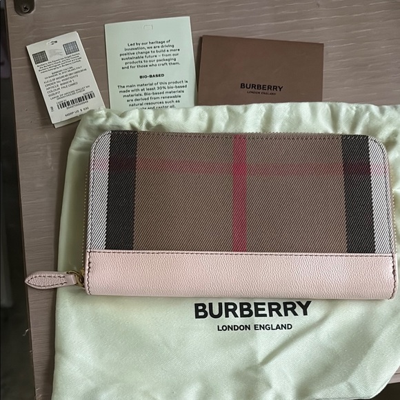 Burberry Pink and Brown Women's Wallet - Picture 1 of 13
